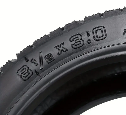 Tyre: 8.5x3.0 ROAD Tube type